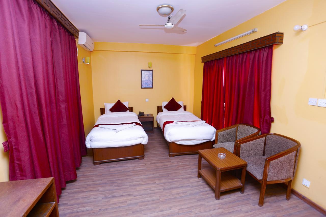 Bishwonath Hotel Катманду Экстерьер фото